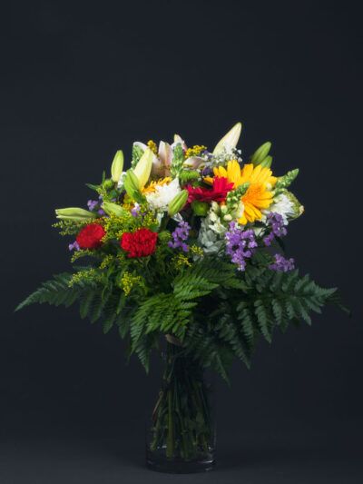 Ramo primaveral de Flornaturex compuesto por flores coloridas de temporada